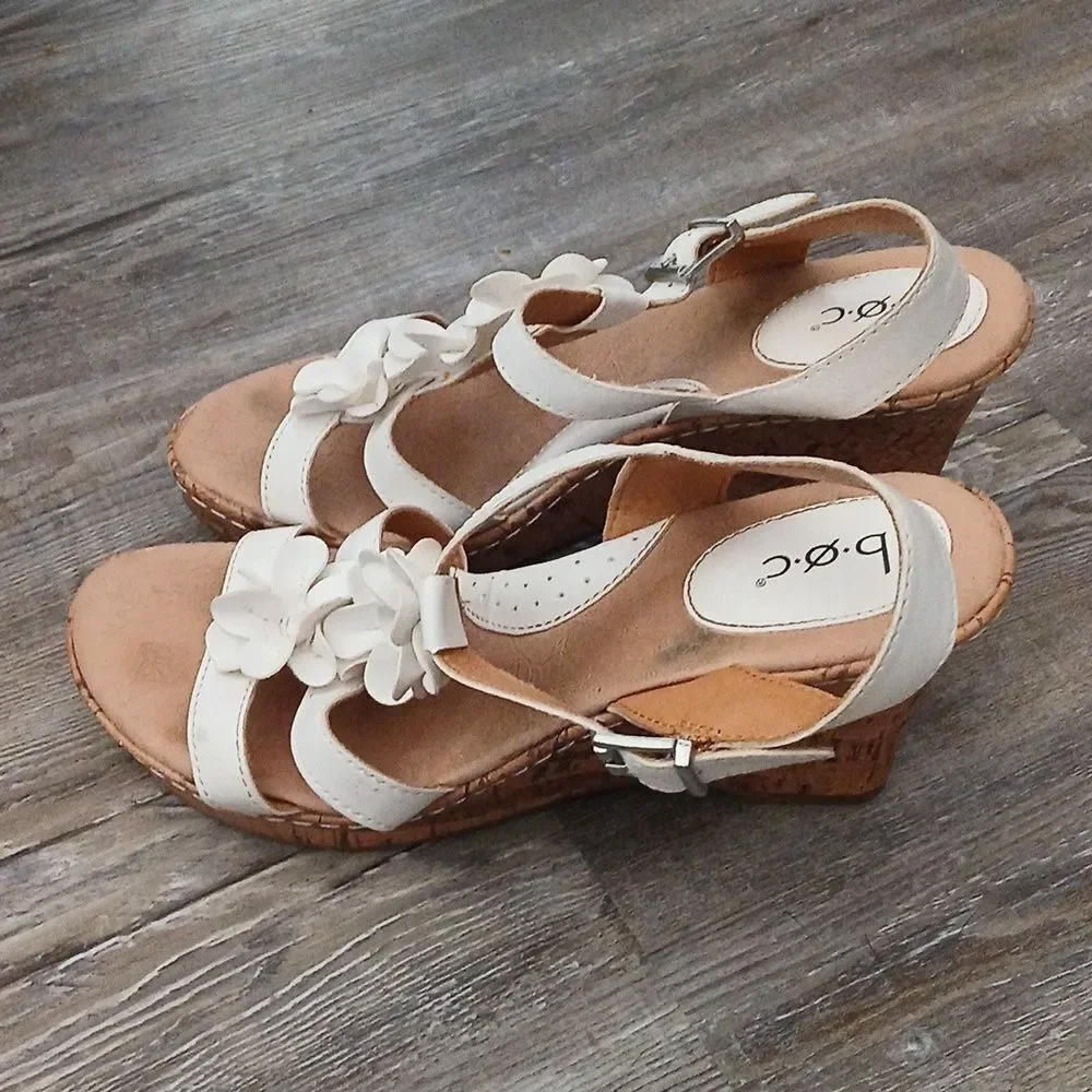 BOC Born Concept Gaetana White Flower Cork Wedge Sandals Women’s Size 10